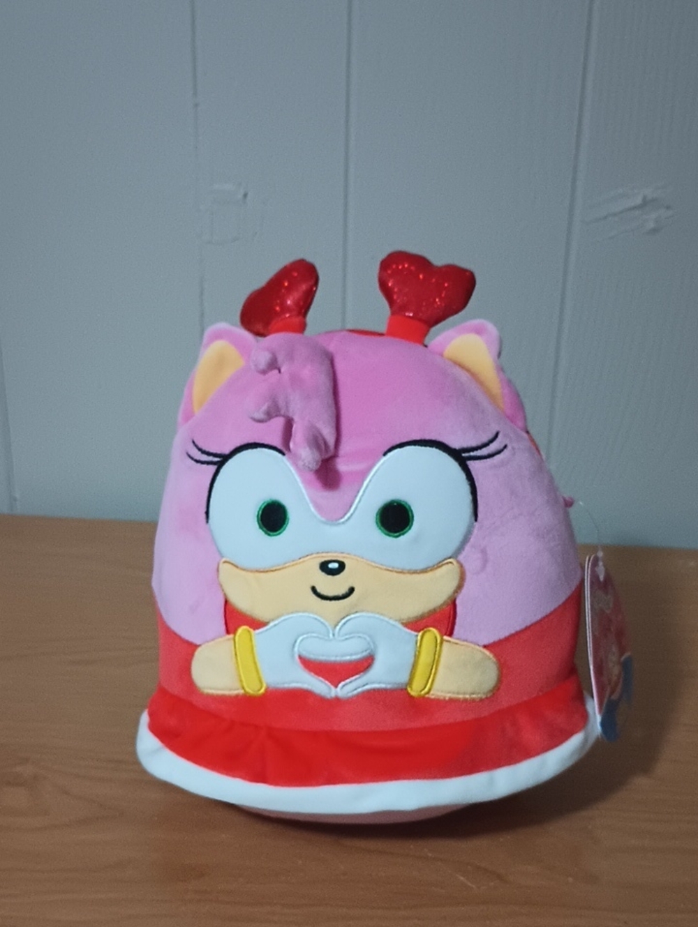 Sonic The Hedgehog Amy Squishmallow NWT